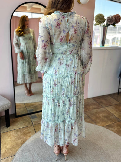 Vestido chiffon menta floral manga larga