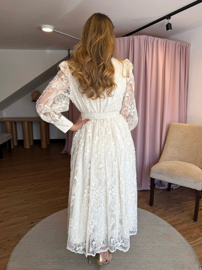 Beige manga larga botones perlas