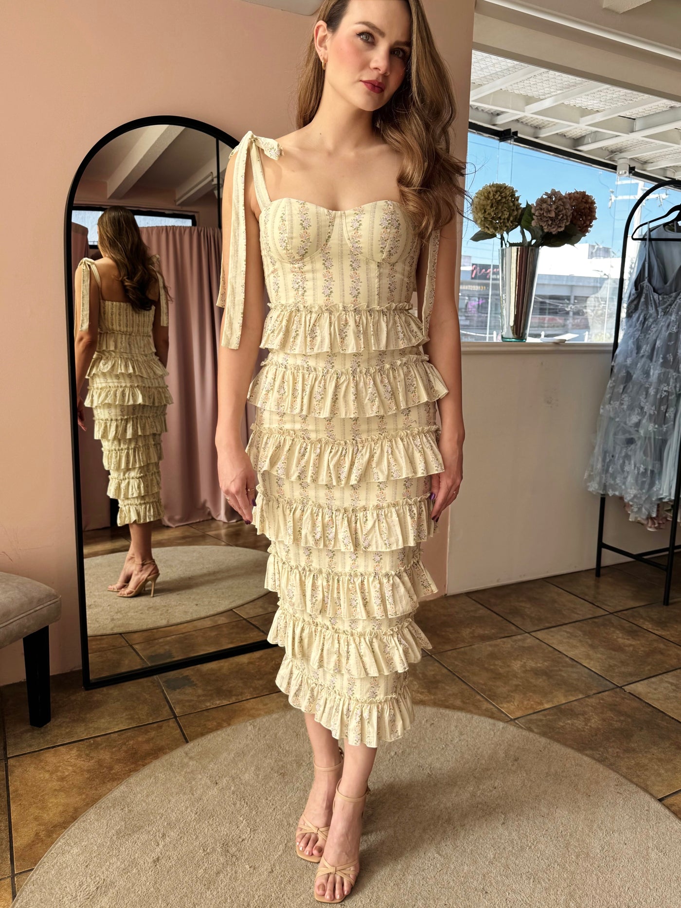Light yellow floral