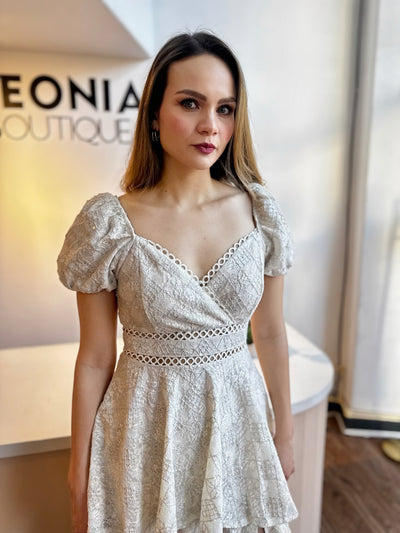 Vestido ostion capas