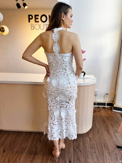 Vestido halter línea espalda flores