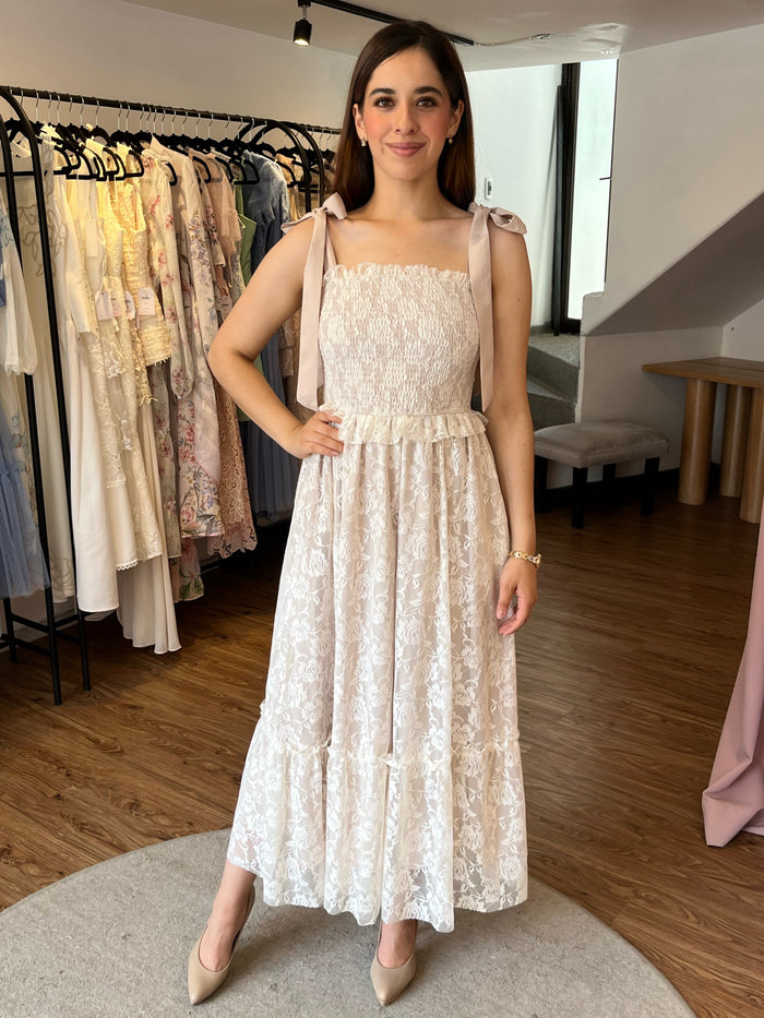 Vestido encaje blanco elástico drapeado