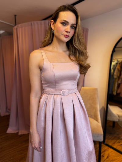 Vestido Dusty rose cuello cuadrado