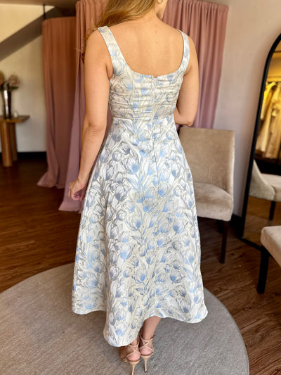 Vestido relieve tulipán Ligh blue