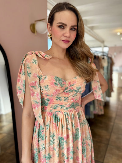 Vestido salmón floral