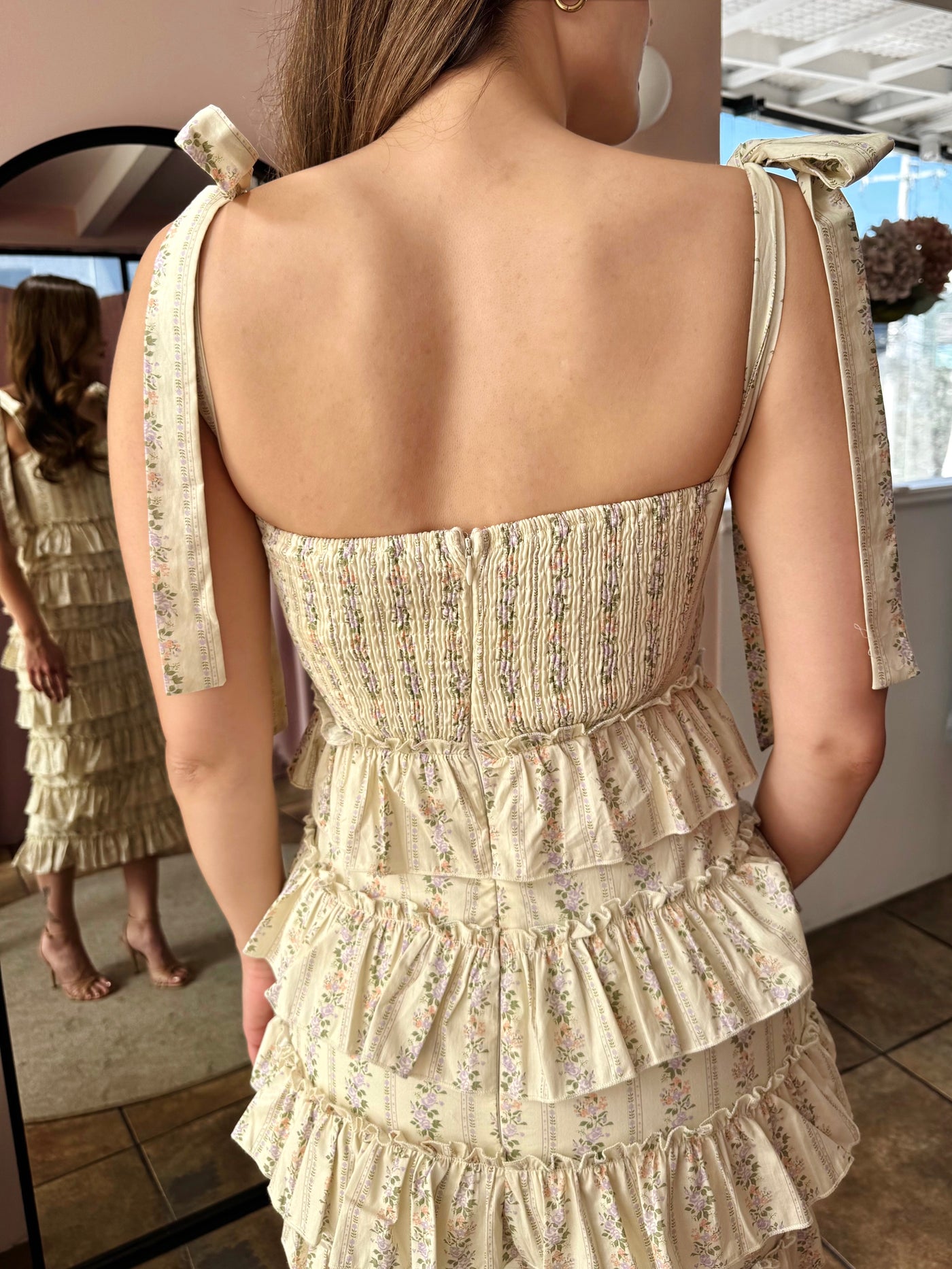 Light yellow floral