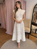 Vestido kakhi encaje
