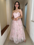 Vestido tul rosa fondo floral