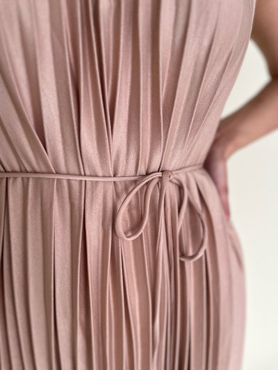 Vestido campana plisado